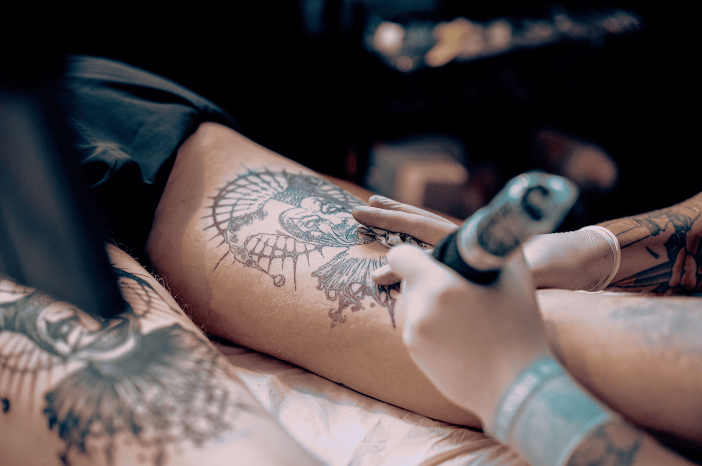 Composition de tatouages réalisés au studio Lostboy
