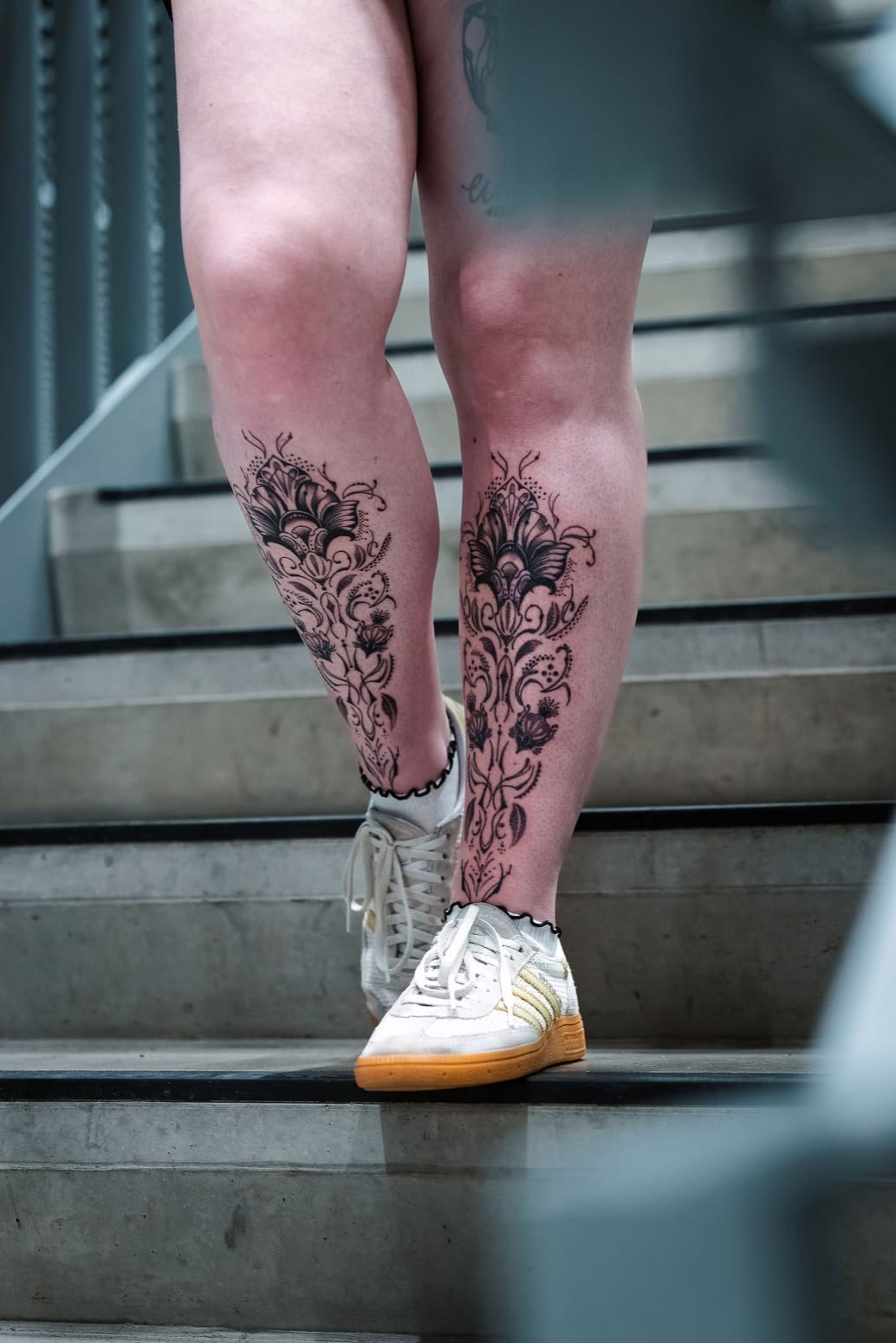 Détail d'un tatouage réalisé à main levée
